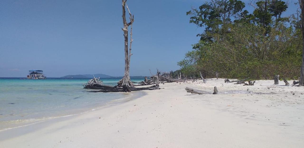 Wonderland Beach Resort Govind Nagar Exteriör bild